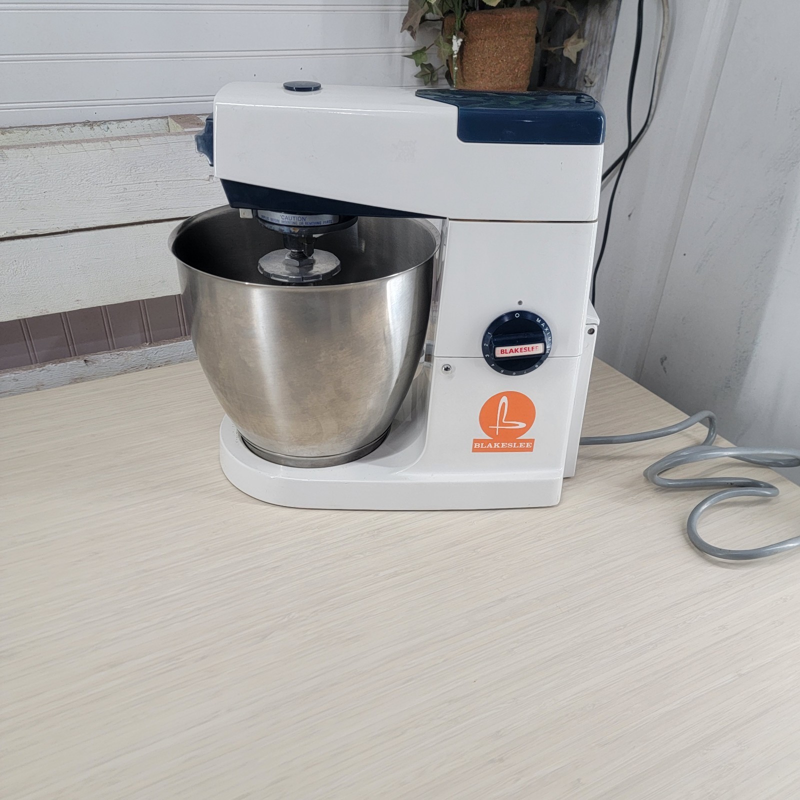 Blakeslee Commercial Countertop Mixer w/ Bowl & Attachments Tested Works