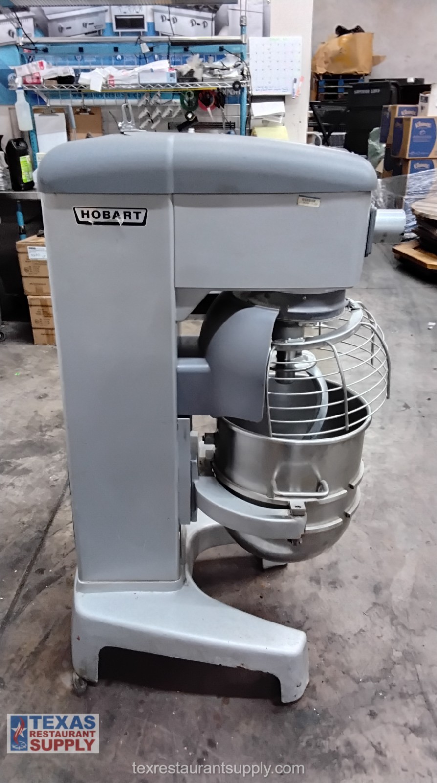 Hobart Legacy HL400 40 quart Dough Mixer with Bowl Guard and 1 Hook