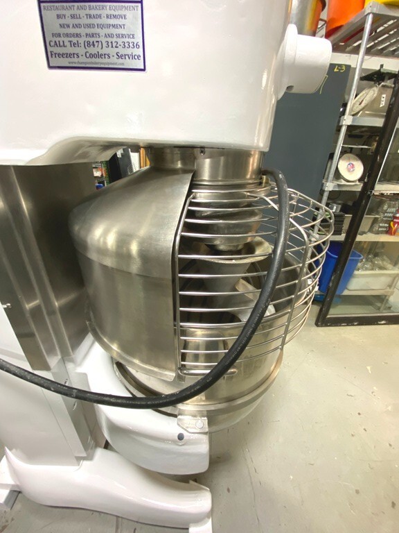 Mixer/ Hobart V-1401 140 qts/ Refurbished Motor 5 HP/ 208V, 3 Phase