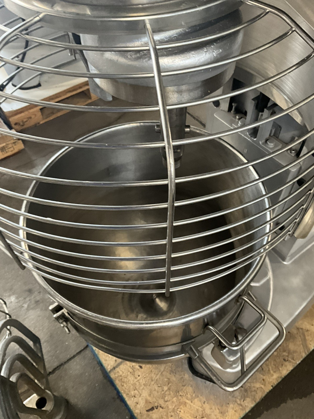 Hobart Legacy 140qt Dough mixer HL1400N Pizza Bakery Donut Pastry bowl guard B