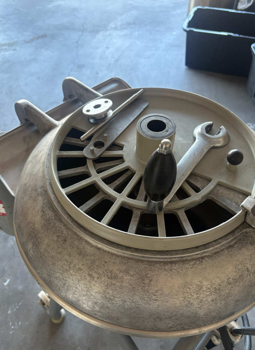 Hobart Vertical Cutter/Mixer VCM 25 Quart Cutter, Chopper, Mixer
