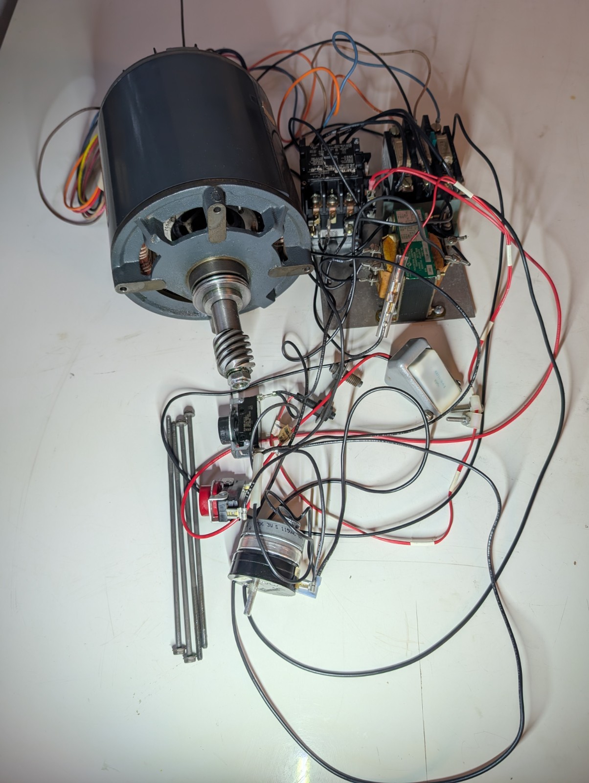 Hobart D300 30-Quart Mixer Motor Assembly Excellent Condition
