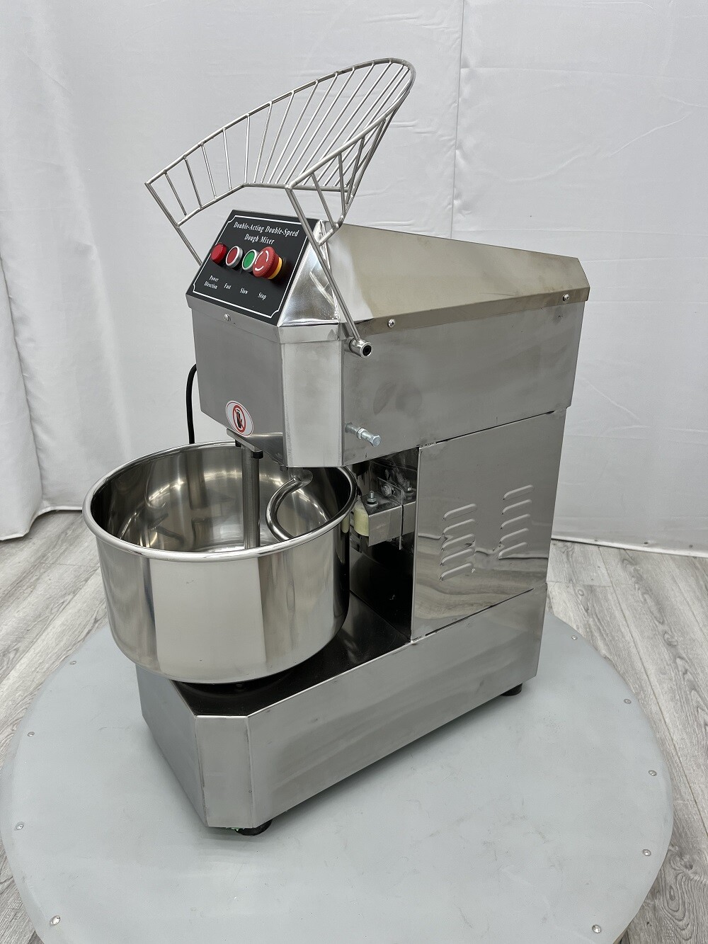 20L Dough Mixer110V Dough Spiral Mixer Bakery Flour Mixing Machine 304 SS US