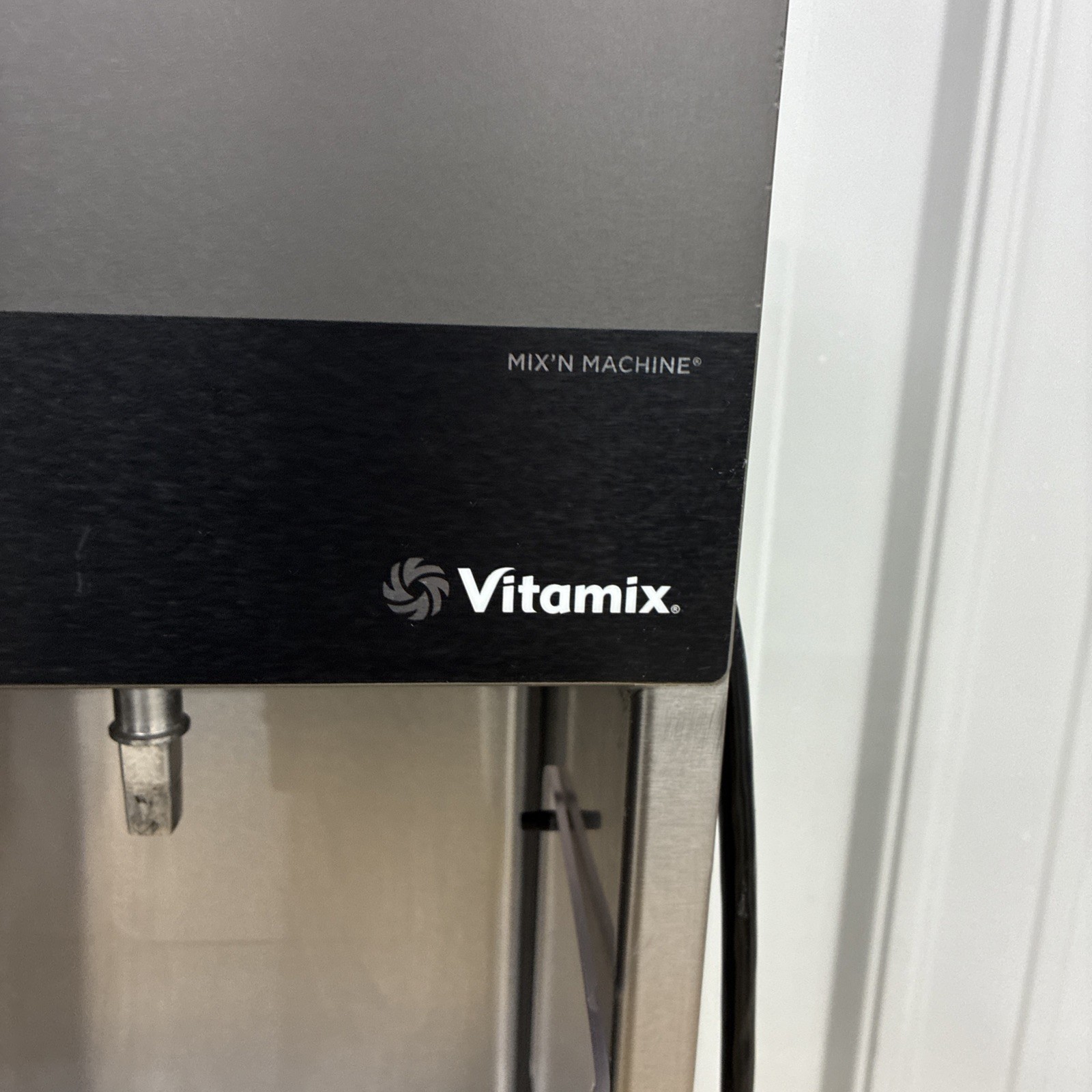 Vitamix Mix’n Machine Milkshake/Flurry Dessert Countertop VM0800A Cream Read 👇