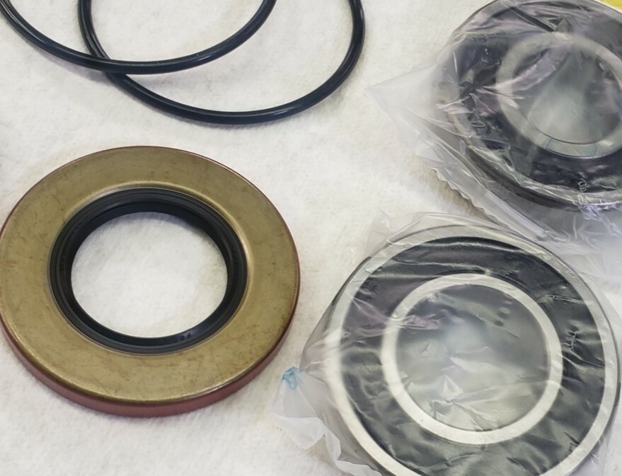 Hobart Mixer M802 80 Quart mixer planetary Bearing and Seal Kit 2 O Ring & cap