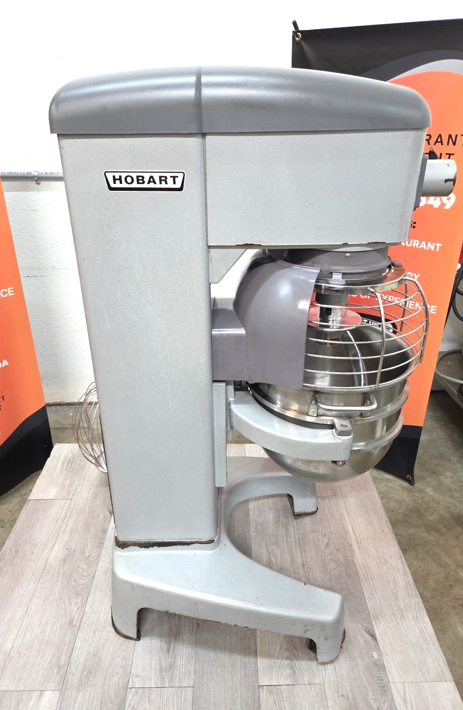 HOBART HL300 30QT Mixer with NEW Hook, Bowl, Whip – 3 Phase – WATCH VIDEO!!