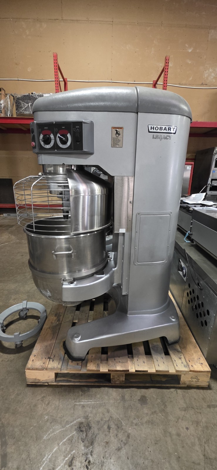 Hobart (HL1400N) 140 Quart 4 Speed Commercial Bakery Restaurant Dough Food Mixer