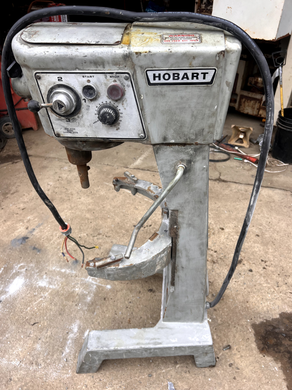 Hobart 30 Quart QT D-300T D-300-T Commercial Bakery Mixer – 220 volts!