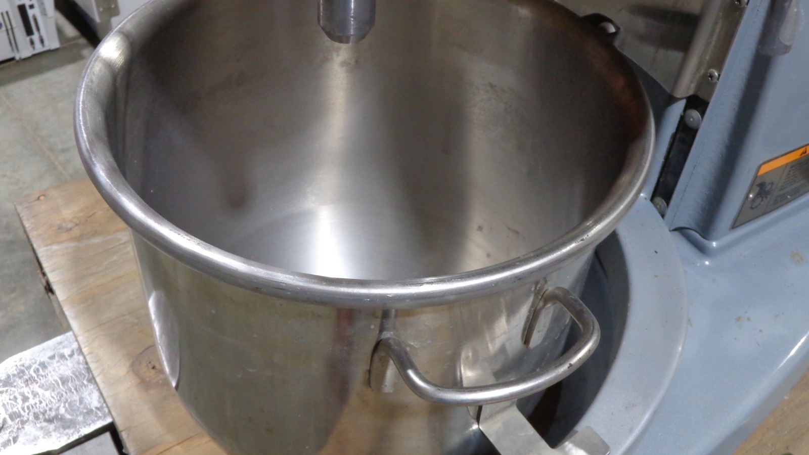Hobart HL120 12 Quart Commercial Mixer With Bowl Guard & Two Attachments, 1/2 HP