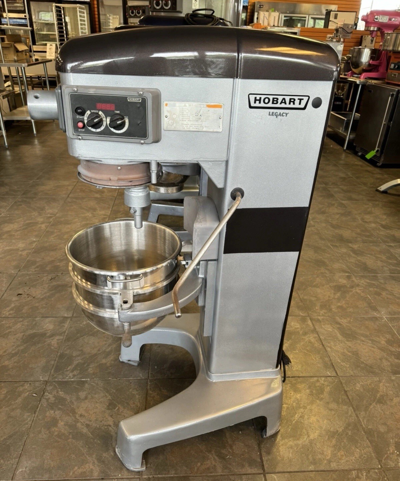 HOBART LEGACY HL300 30 Qt Mixer 3/4 HP 120V Bowl & Whisk Included NICE SHAPE!