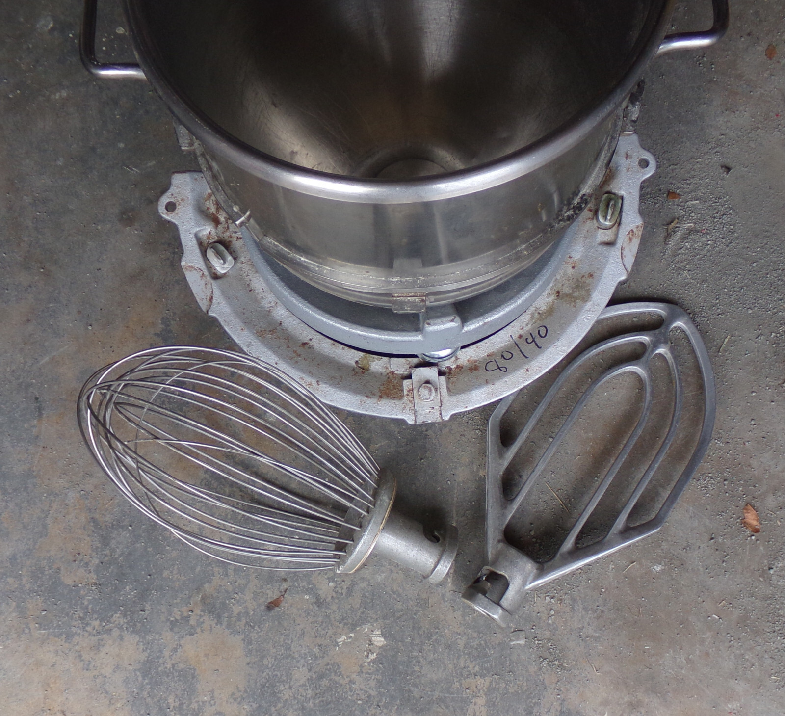 Hobart L800-M802 00-111165-00001 40qt Bowl Adapter 00-275686 BOWL 40 QT 00-29515