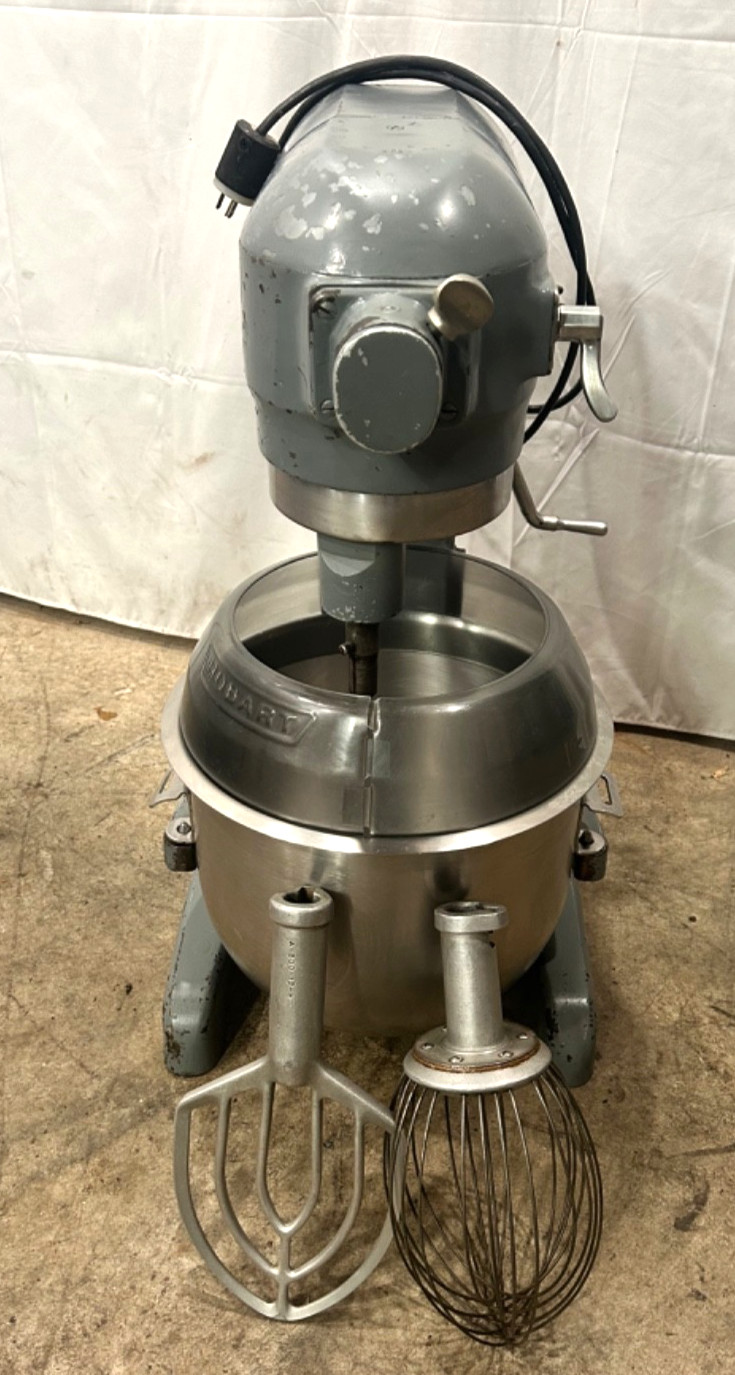 Hobart A-200 20qt Mixer w/Bowl, Paddle & Whisk T01034