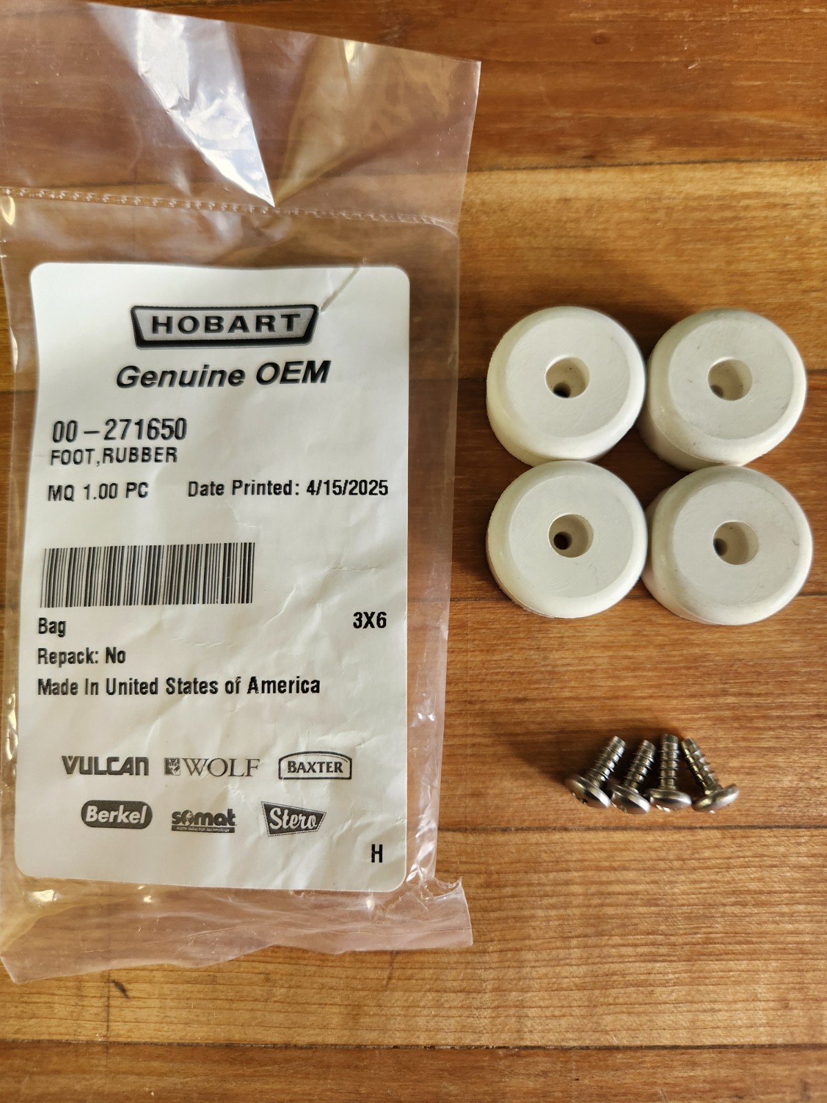 Hobart N50 Rubber Feet Kit of 4 + Screws, Parts 00-271650 and SD-008-43 – NEW