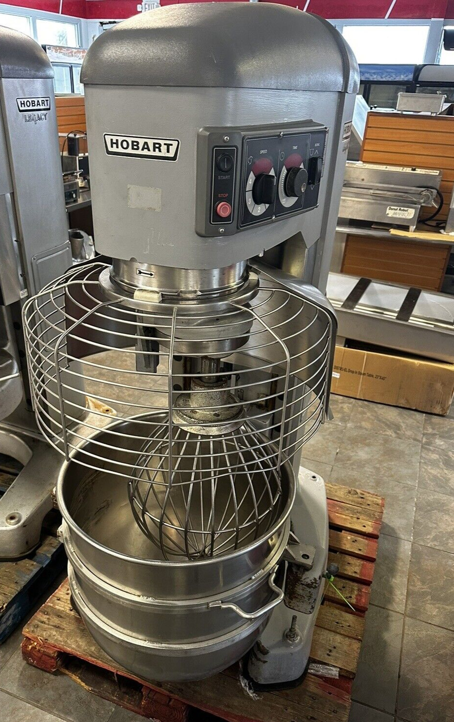 Hobart 140qt Legacy Mixer HL1400 Bowl & Whip Included 3 Phase NICE SHAPE!