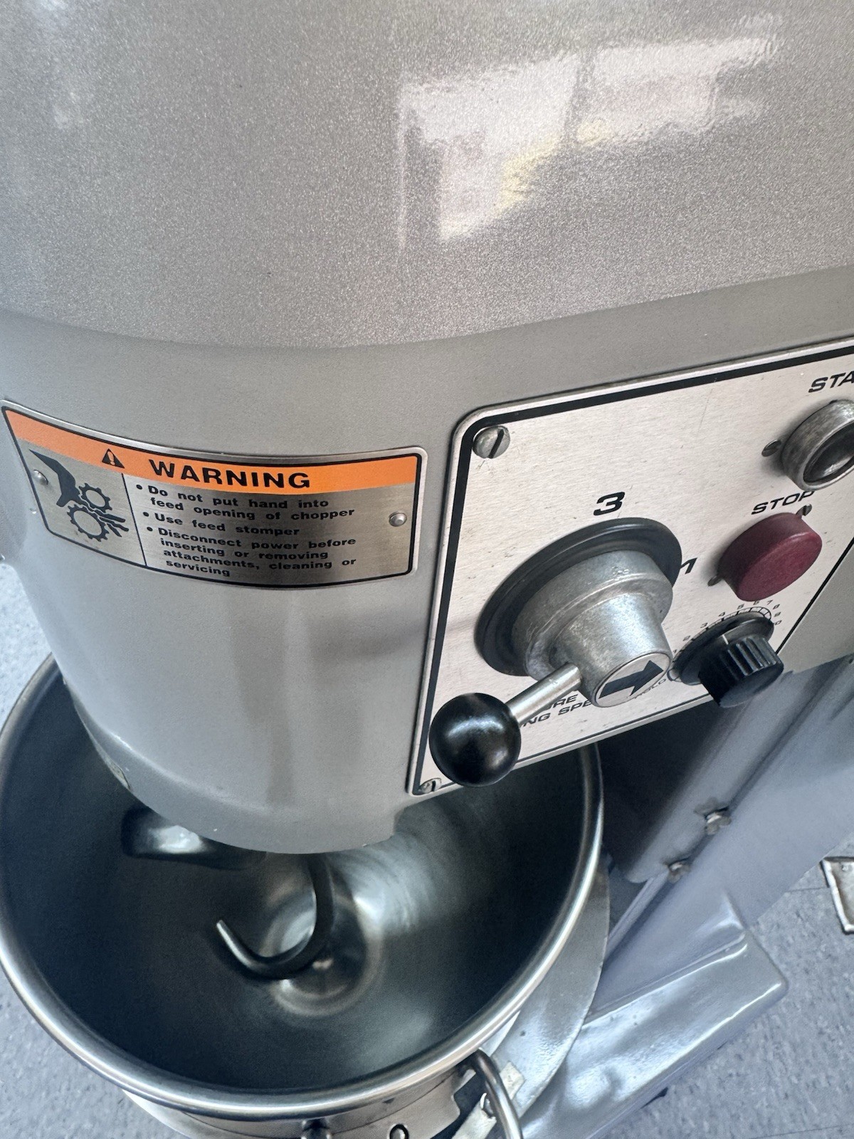 Hobart D340 40 Qt Mixer With 40 Qt SS Bowl & Heavy Duty SS Hook 1.5 HP 3 PH 208V
