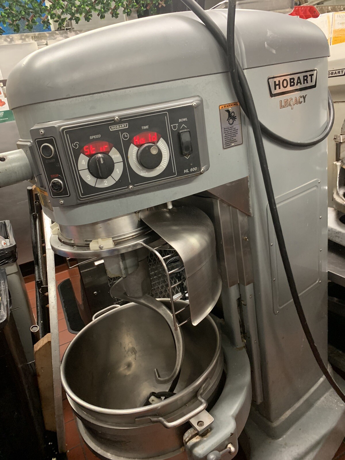 Hobart Legacy HL600 60 QT Professional Bakery Pizza Dough Mixer 3 phase