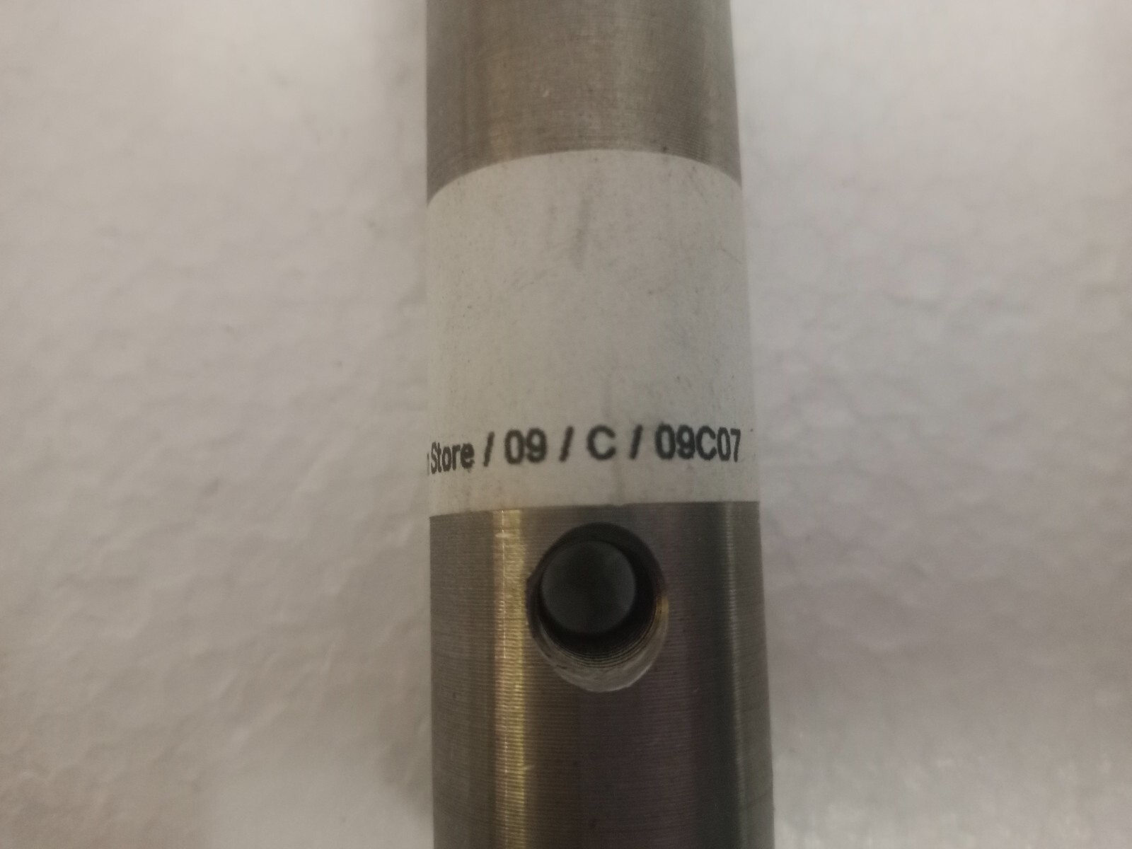 Hobart 00-122177 Shaft Left Pivot for HCM300 HCM450 HCM450C