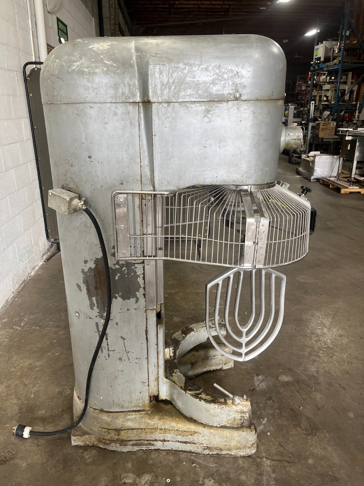 Hobart 140Qt Mixer with Bowl, Beater, and Dolly