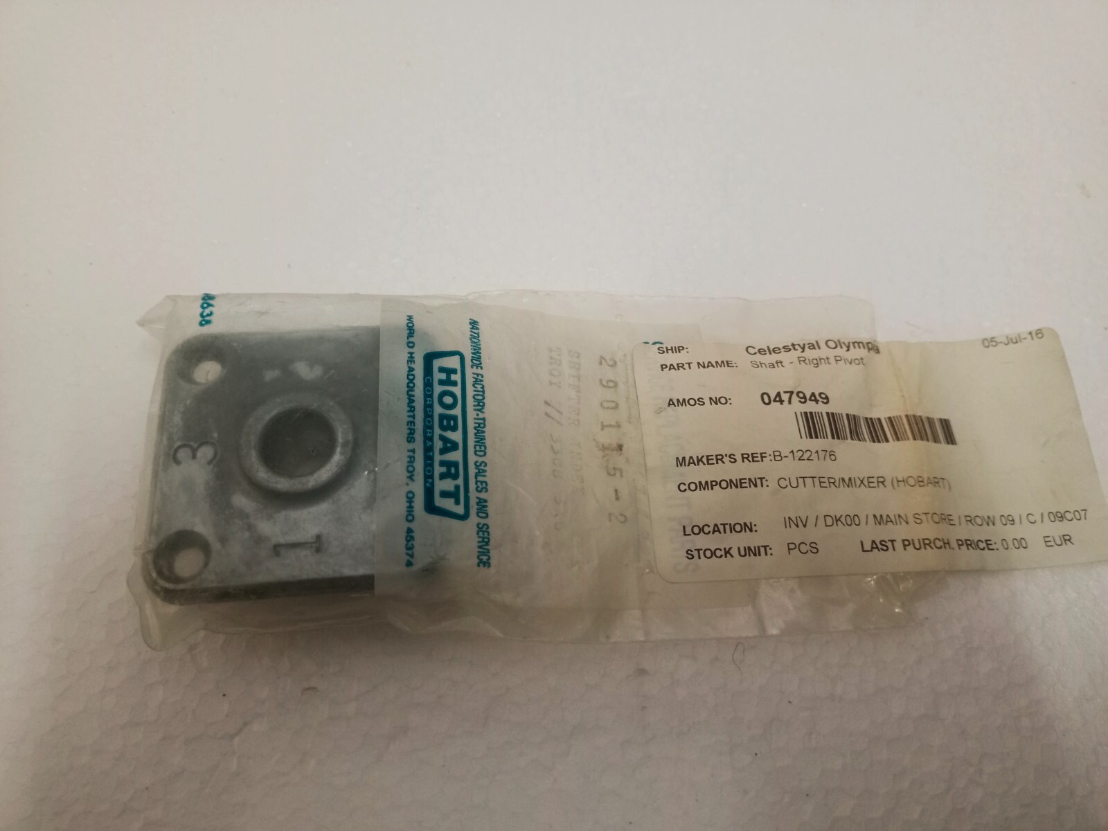 Hobart B-122176 Shaft -Right Pivot for HCM300 and HCM450 cutter/mixer