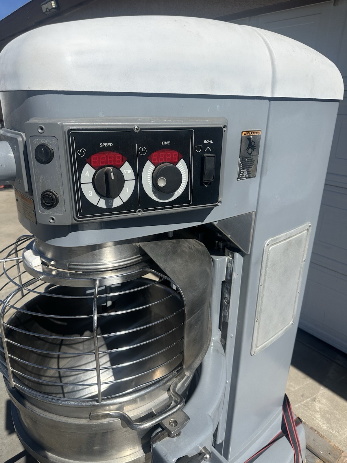 Hobart Legacy 60 Quart FOR PARTS NOT WORKING Shipping To USA