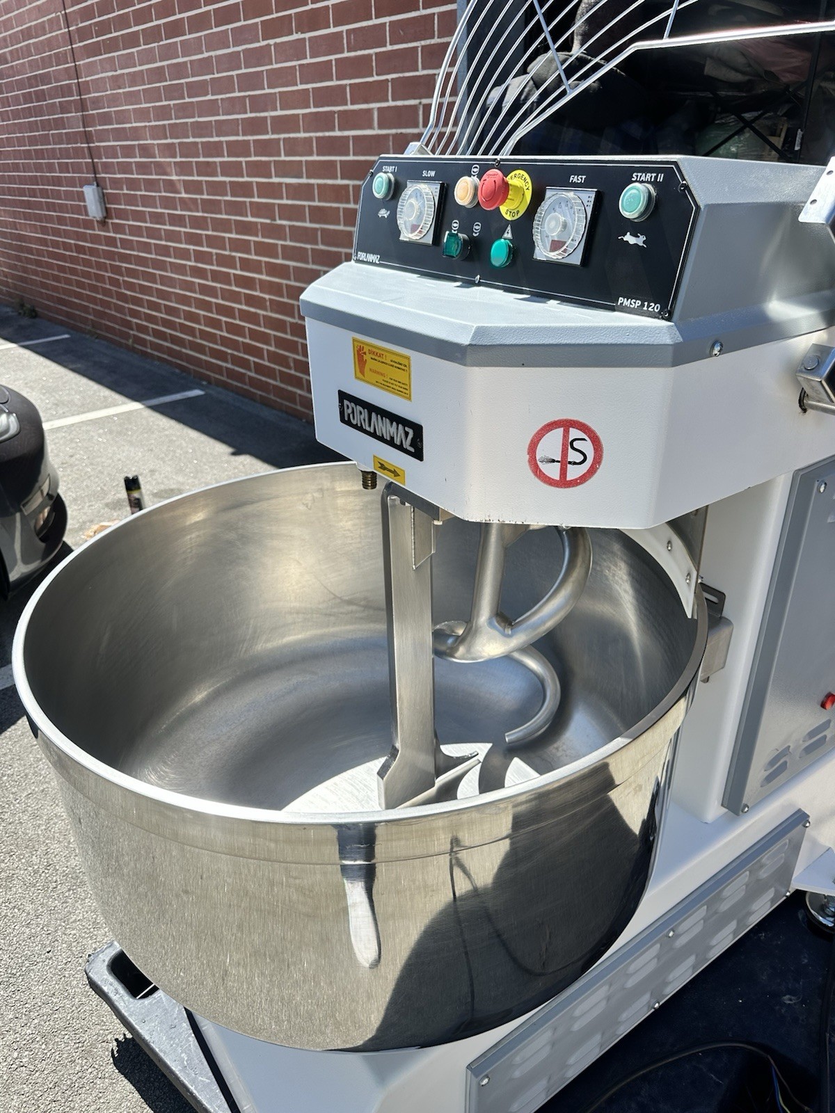Porlanmaz PMSP 120 Spiral Mixer 2 Speed Floor Model