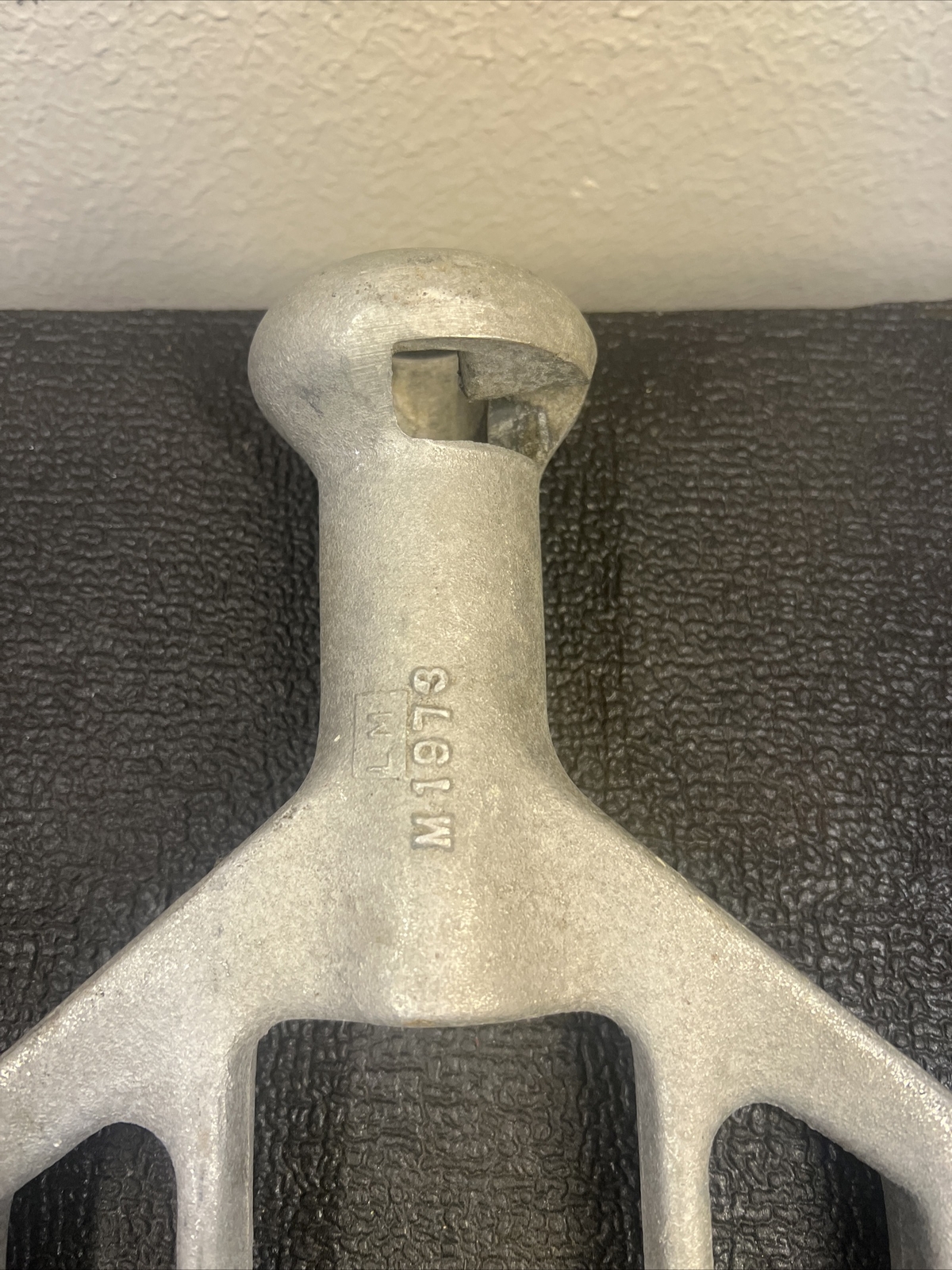 COMMERCIAL MIXER FLAT PADDLE L.M. M1973 BEATER INDUSTRIAL ATTACHMENT 16-1/2″