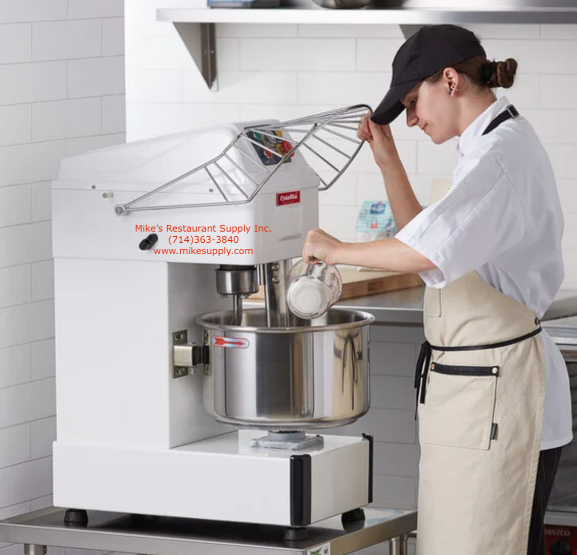 40 Quart 56 LB Spiral QT Dough Mixer 2 Speed Estella SM40 240V 4HP Rotating Bowl