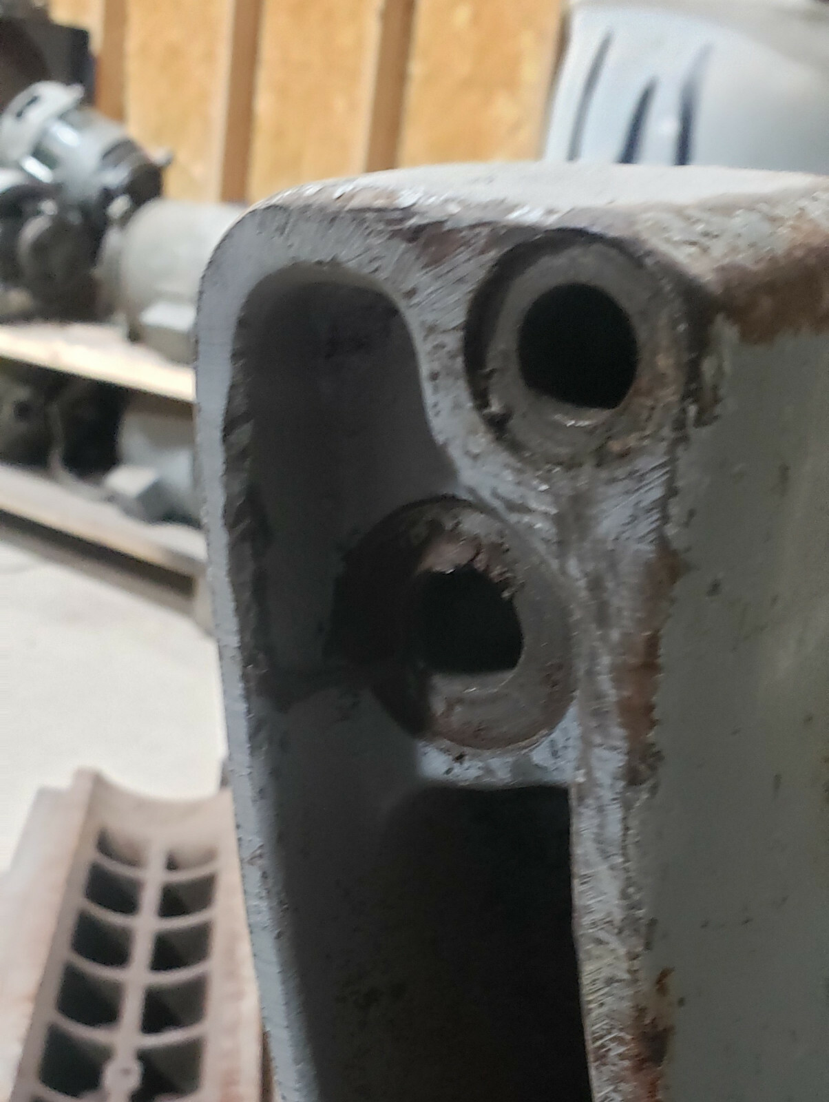 Hobart Mixer H600 60qt Stud Bowl Locating 24331 New 3.75 long style H600,, 1pin