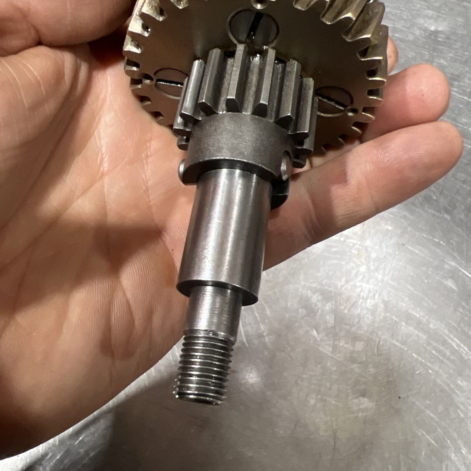 Genuine Hobart A200 20 QT Mixer Old Style Worm Gear Assy W/Spring PN M-24861-1