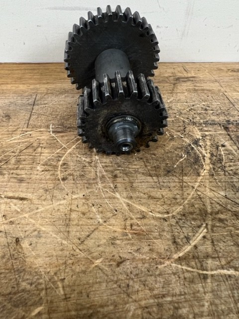 Hobart Transmission Shaft – 15T – Part# 00-291236 with Gears 23T, 32T