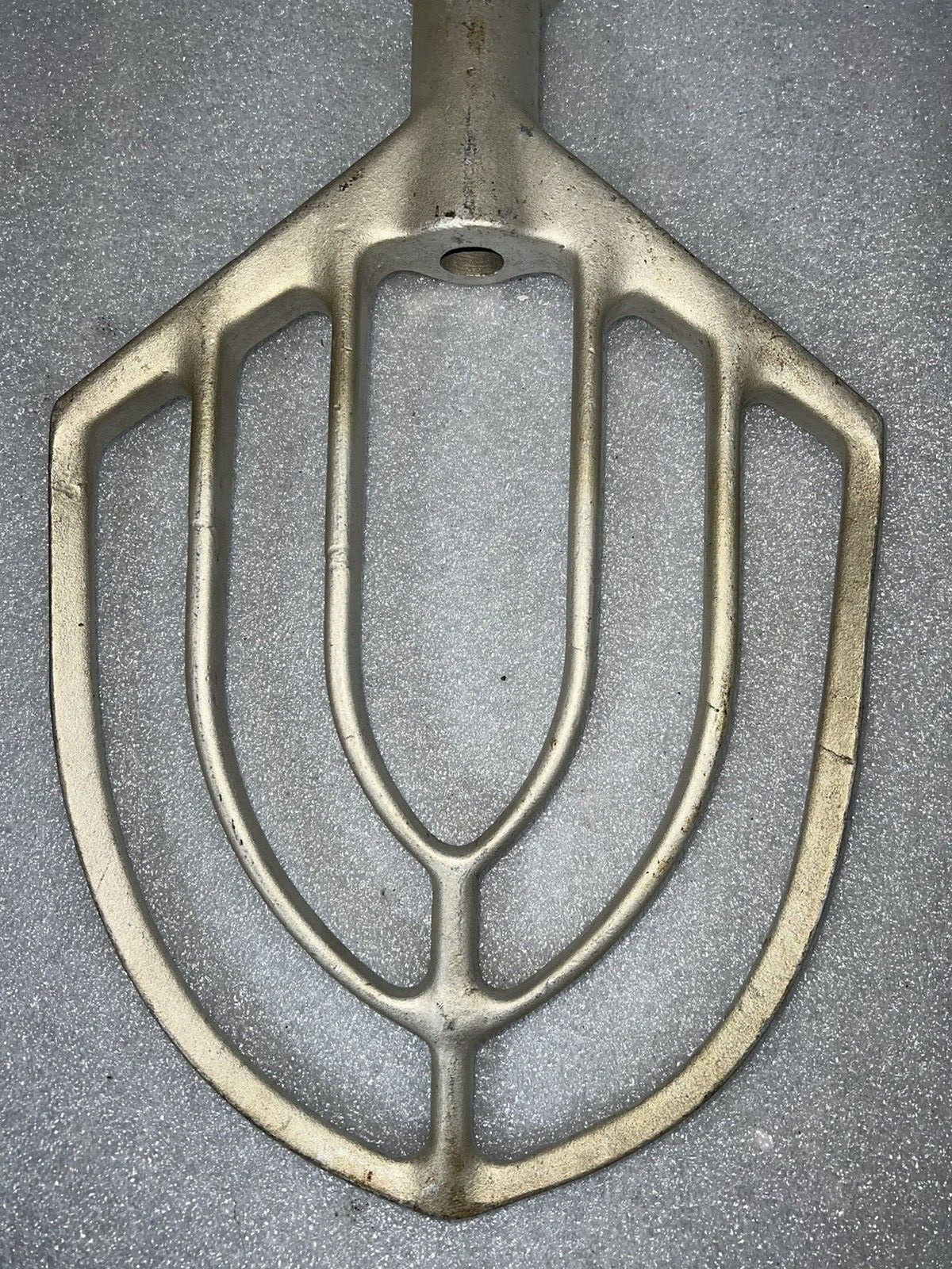 COMMERCIAL MIXER FLAT PADDLE L.M. M1973 BEATER INDUSTRIAL ATTACHMENT 16-1/2″