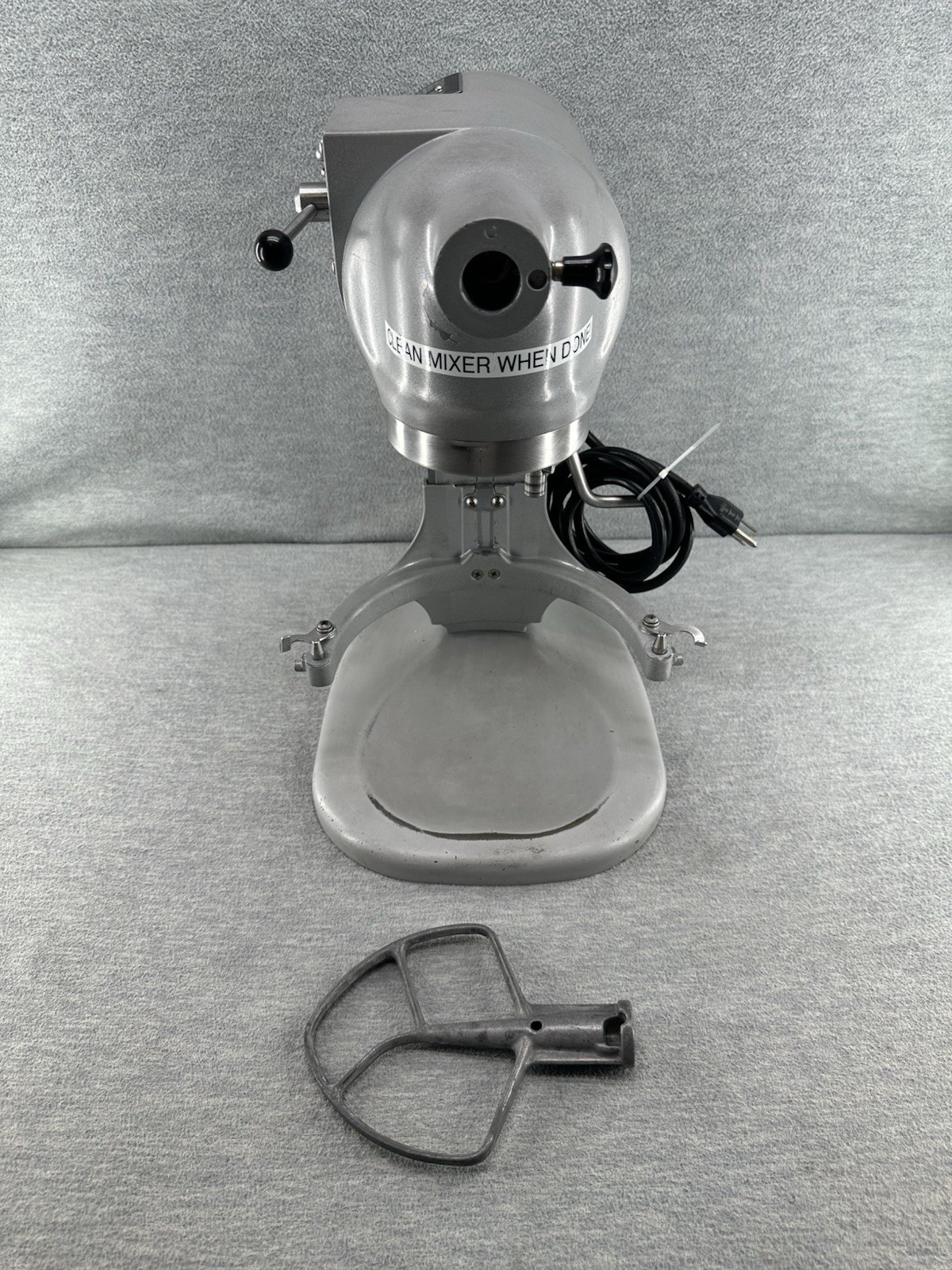 HOBART N50 – Stand Mixer Commercial Food Preparing Machine