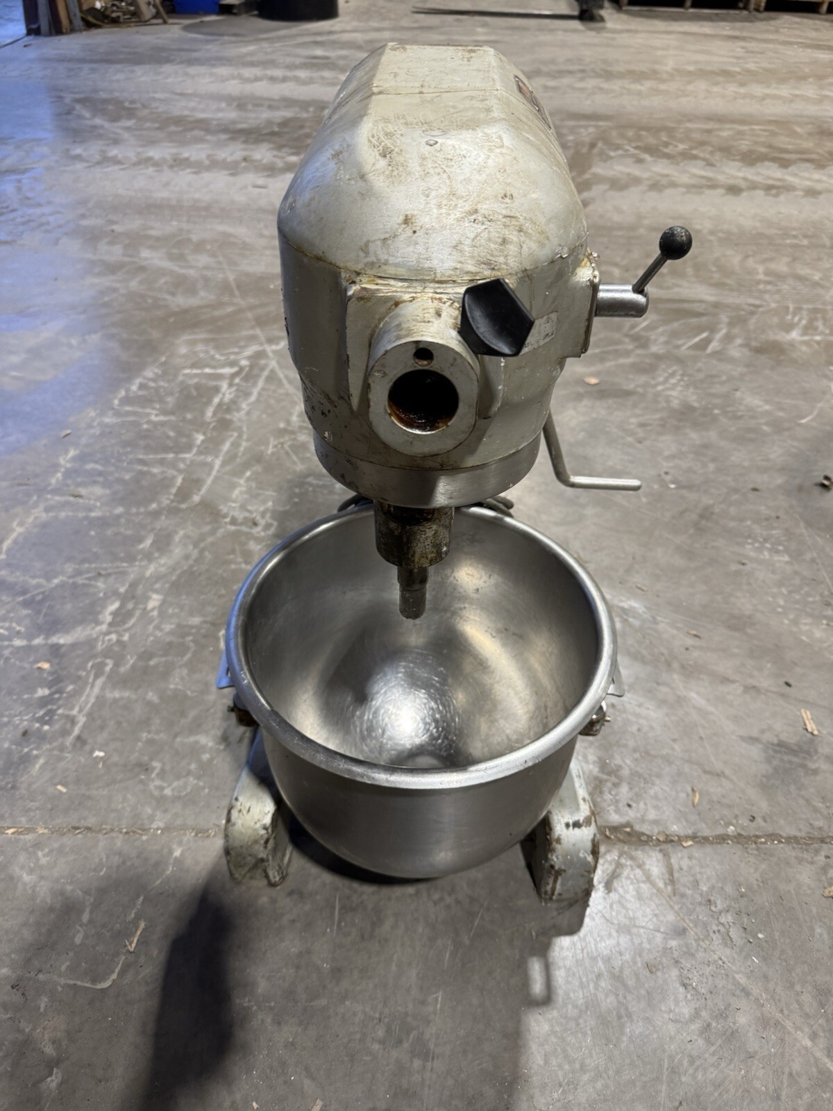 Hobart A-200 20 qt Commercial Dough Mixer With Bowl 3 Speed Timer