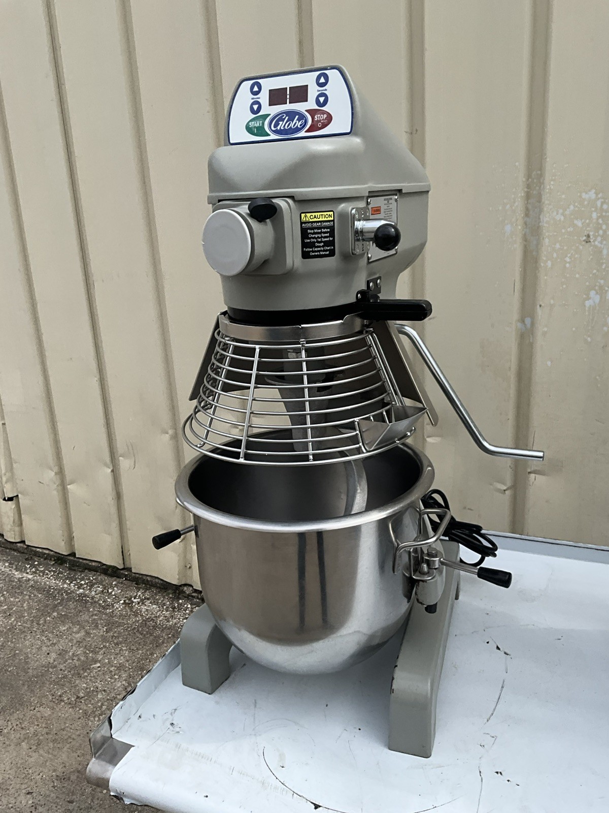 Globe SP20 20qt dough mixer bowl guard Pastry Shop Kitchen Bakery dough hook B