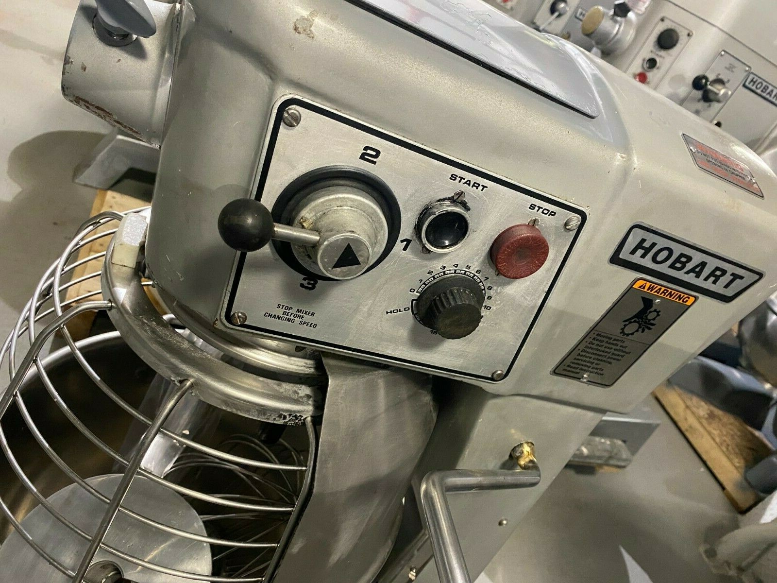 HOBART 30 QUART MIXER WITH GUARD