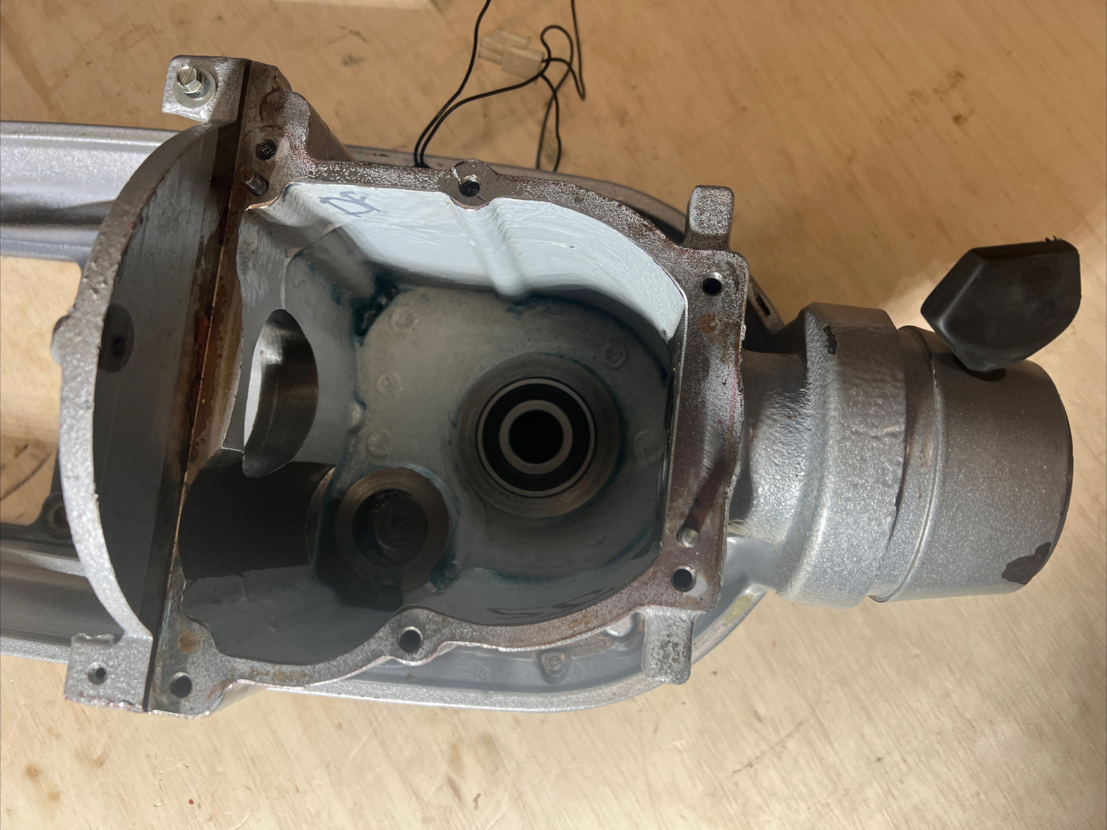 Genuine Hobart HL200 20qt Mixer Gear Case. Offered For Parts/Repair. Please Read