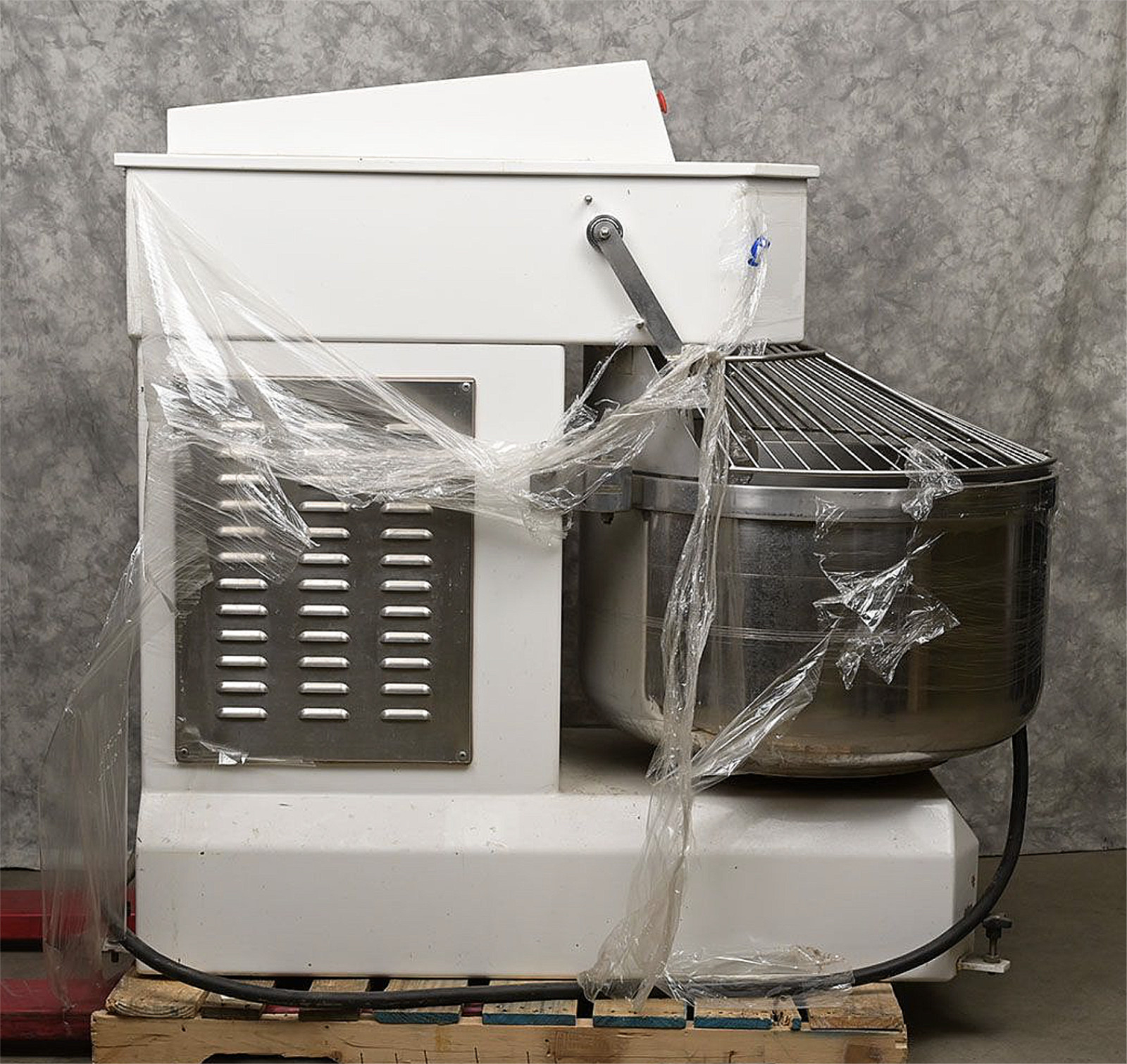 90DAYWARRANTY – “3 PHASE” – DOYON AEF080 ELECTRIC MIXER 200 Qt 208/240V FREESHIP