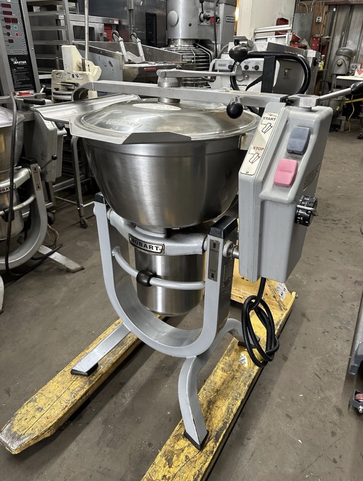 Hobart HCM-450 Vertical Cutter Mixer, 45 Qt., Food Processor