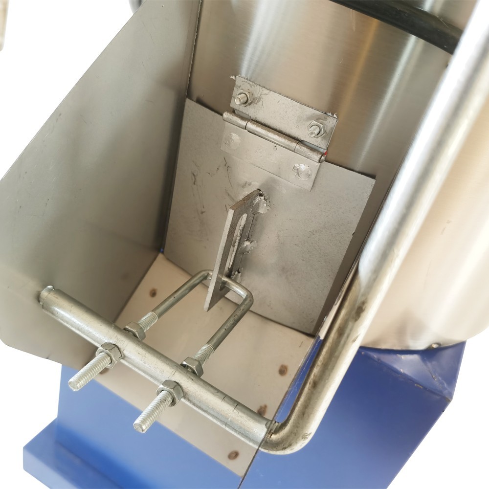 Commercial 110V 1500W Vertical Stainless Steel Flour Mixer 15kg Capacity