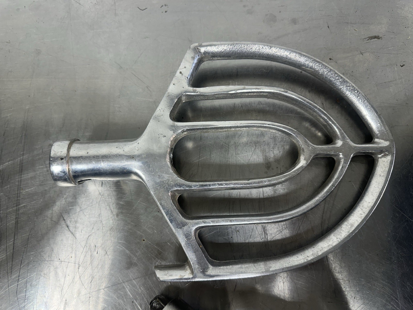 THUNDERBIRD ARM-02 20-QUART HEAVY DUTY MIXER