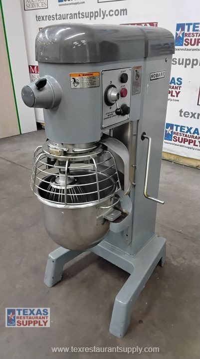 Hobart D340 40 Quart Bakery Dough Mixer with Bowl and 1 Attachment
