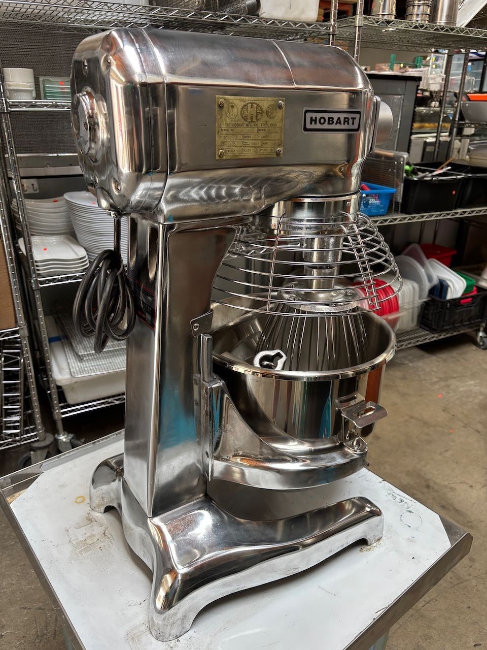 20 Quart Mixer Hobart A-200D NEW Bowl & Attachments Aluminum NSF 115V #4175