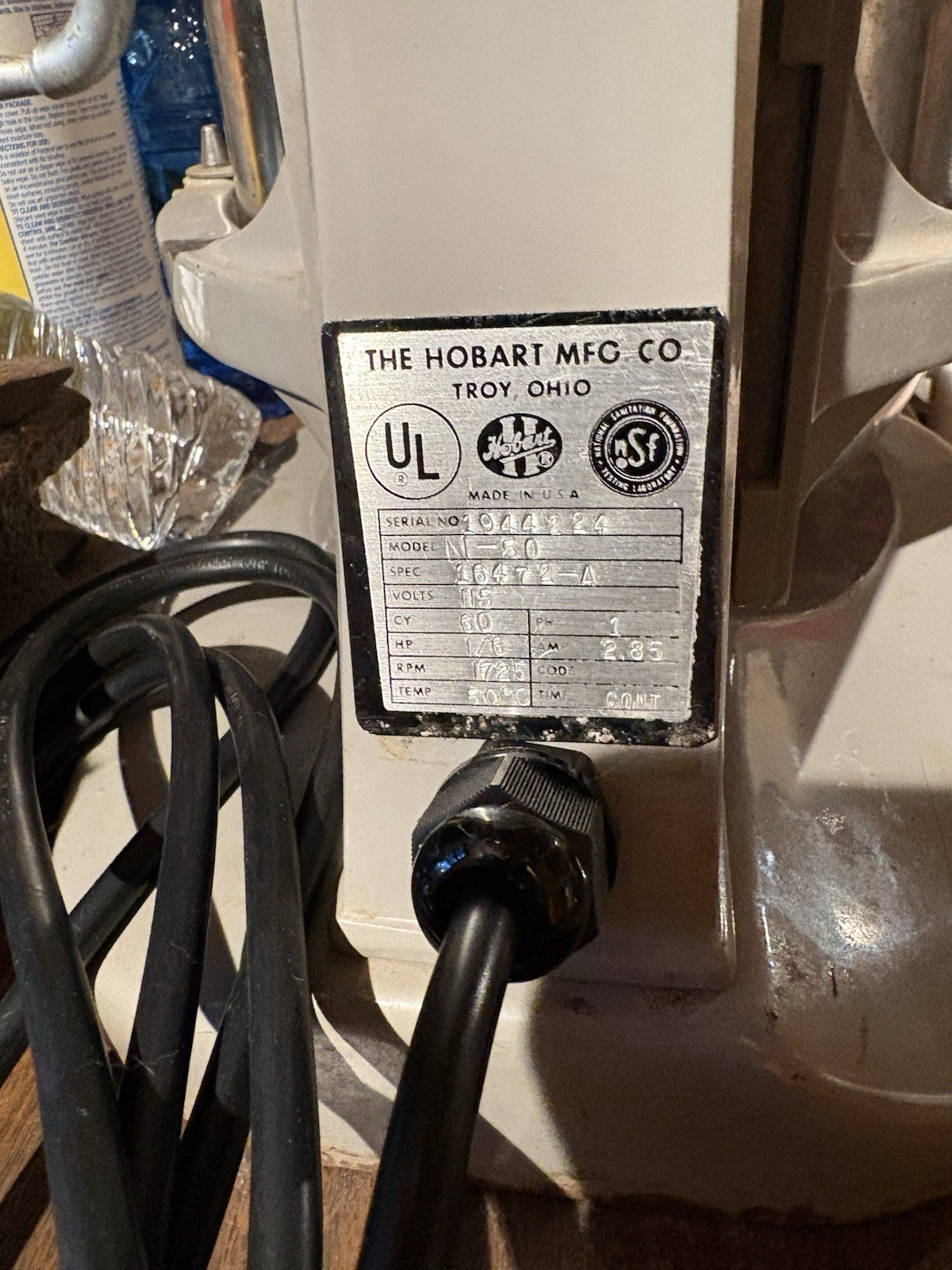 Heavy Duty 5 Quart Mixer HOBART N50 with BEATER, BOWL