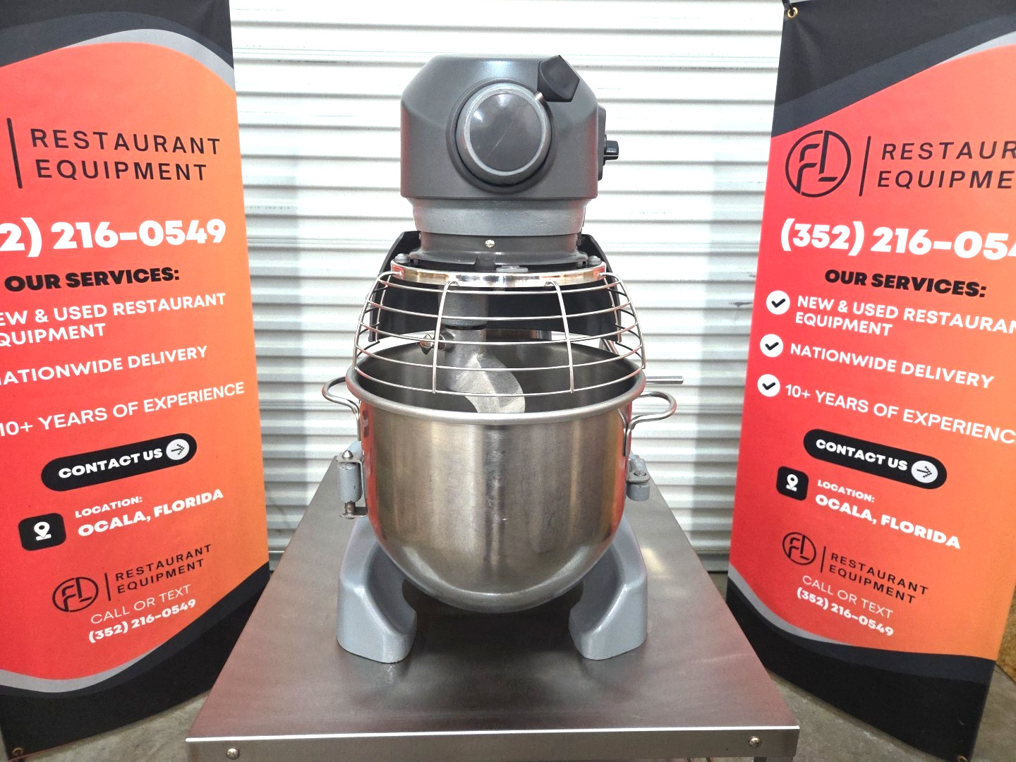 NEW HOBART 20QT HL200 Mixer W/ Bowl, Hook, Paddle, Whip, Table – WATCH VIDEO!