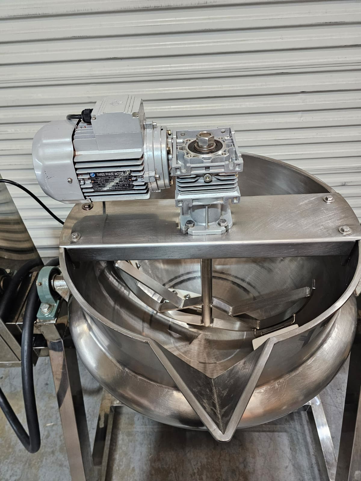 Stainless Steel Cooking Jacket Kettle with Automated Scraper Mixer