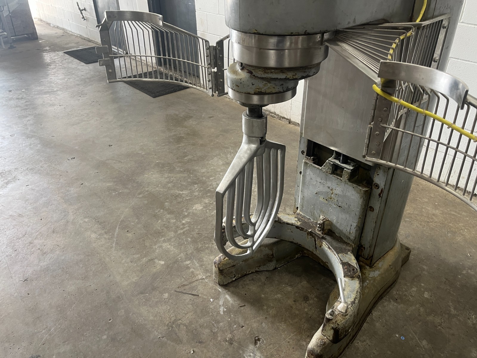 Hobart 140Qt Mixer with Bowl, Beater, and Dolly