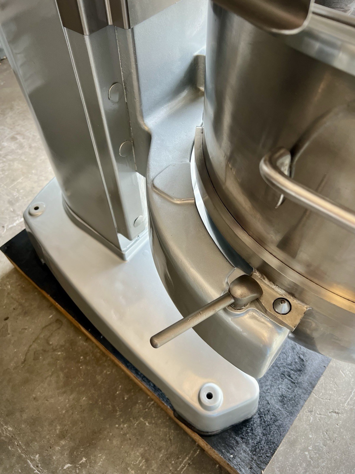 V1401 Hobart 140 qt Bakery Dough Mixer 3 Phase