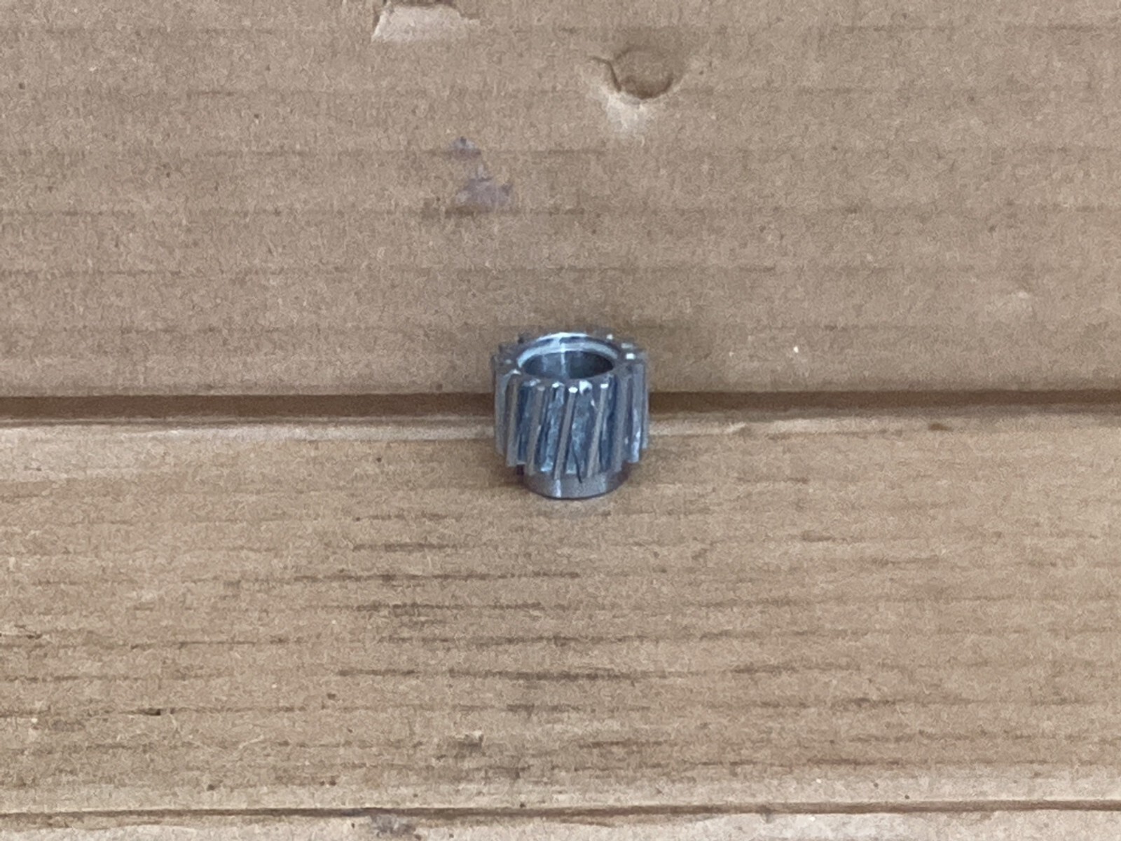 Hobart N50 Commercial Mixer Part 00-009421 Pinion Gear 15 Teeth