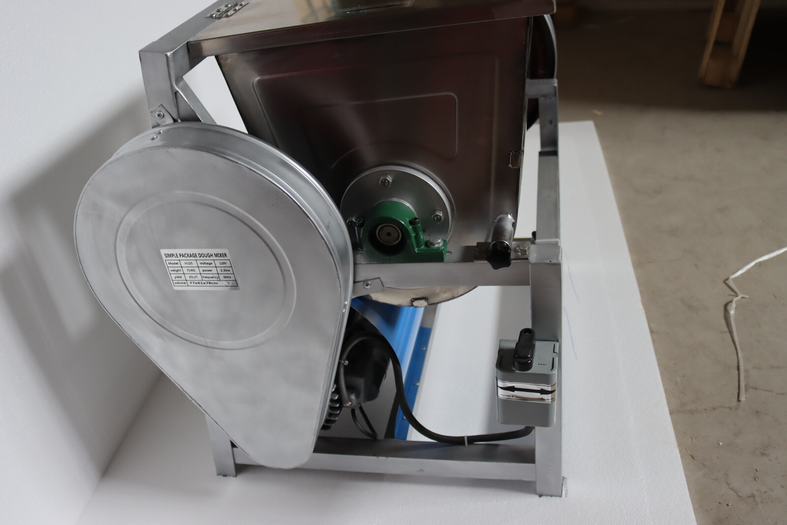 50QT Commercial Electric Dough Mixer 110V Stand Flour Mixing Machine Tilt Bowl