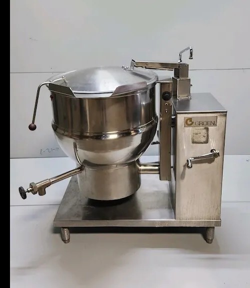 Groen Steam Kettle Model DHT/1-40 In Very Good Condition